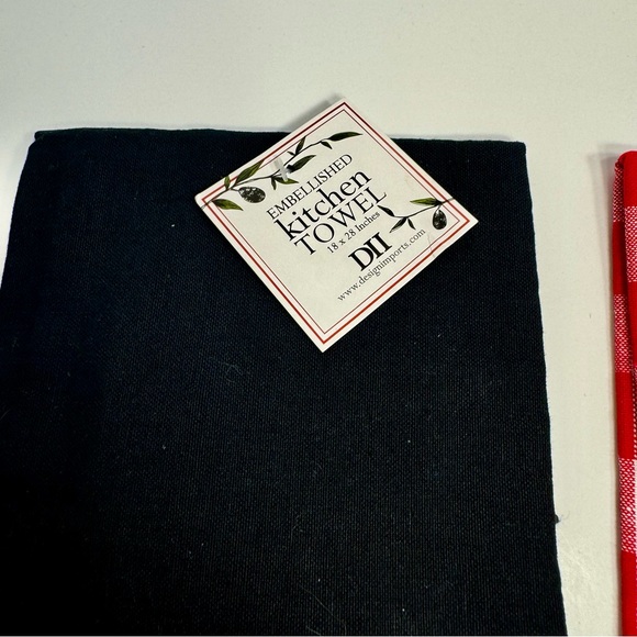 NWT. DII Italiano Dishtowel kitchen tow Set of 2 and set of 1 black towel. - Picture 4 of 13